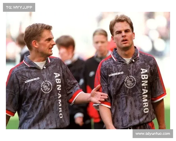 深入探析欧洲超级联赛的创新运营机制与足球产业格局变革 深入探析欧洲超级联赛的创新运营机制与足球产业格局变革