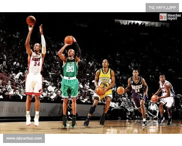 如何在比赛中精准命中8记三分球：解析顶级射手背后的成功秘诀