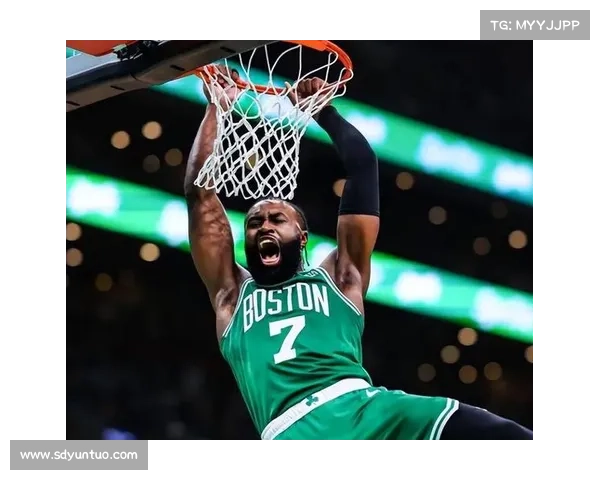 如何解读杰伦布朗对灰熊比赛的期望与挑战分析